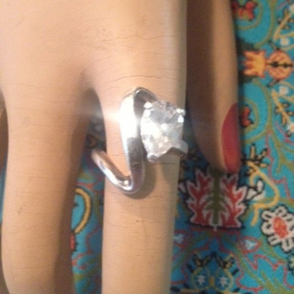 Pear Cut CZ 925 Silver Ring - Picture 4 of 12